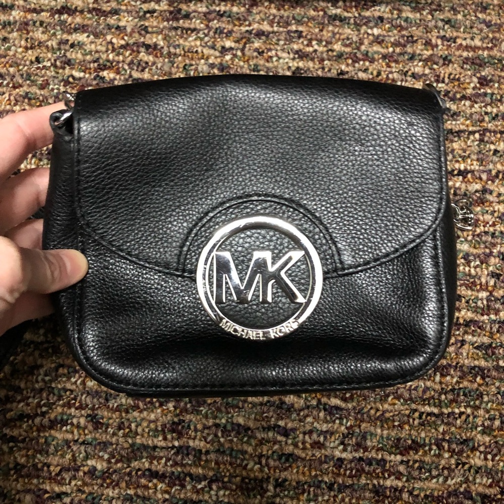 Small black Michael Kors Leather Purse